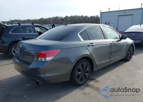 2008 Honda Accord 2.4 Ex-L z USA, uszkodzony, nr VIN 1HGCP26808A071840